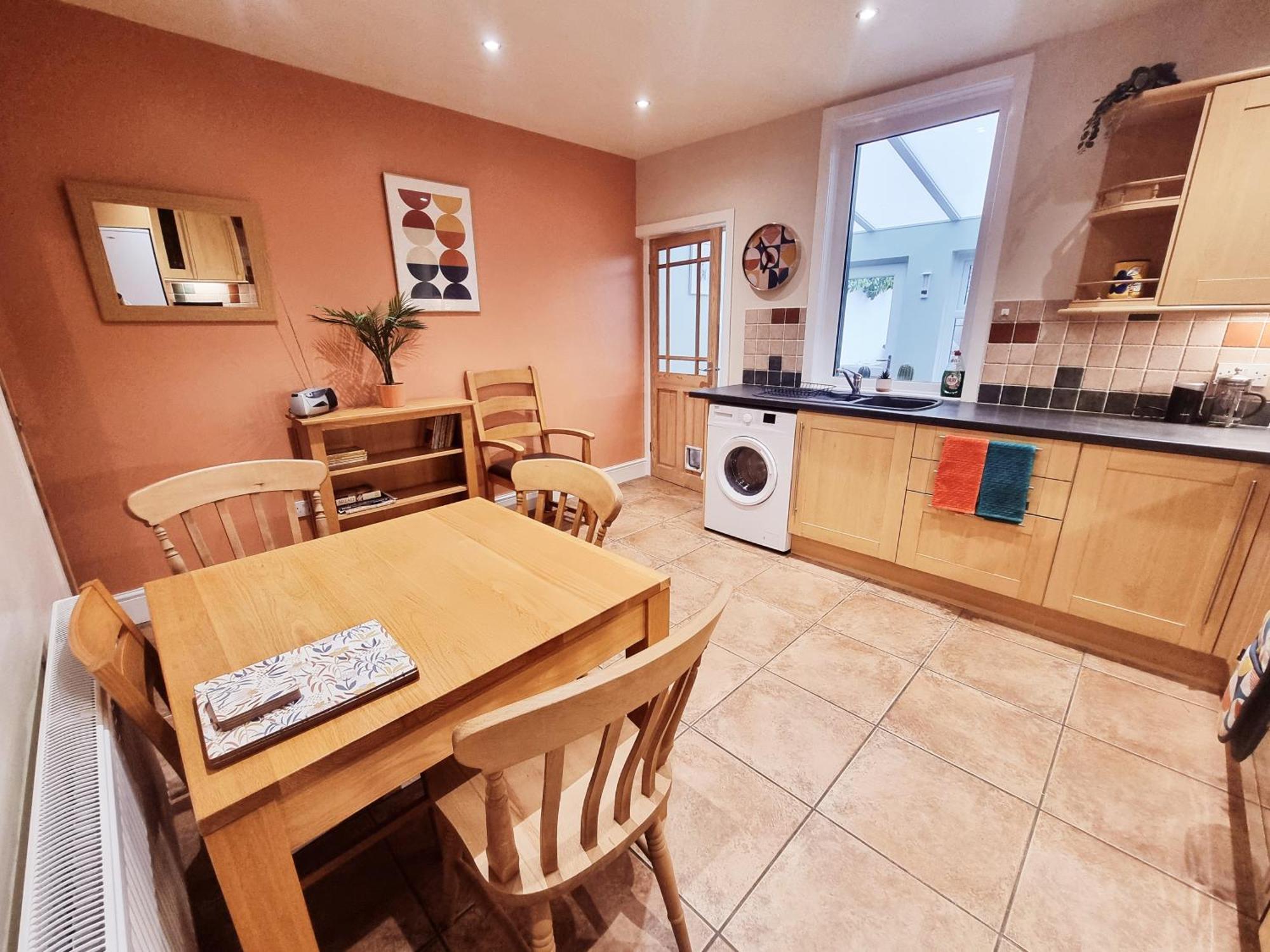 Central Lancaster City Centre Terraced Gem ภายนอก รูปภาพ